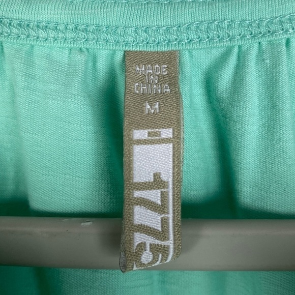 1775 Light Green Split V-Neck Short Sleeve Blouse Women's Medium - Picture 6 of 7